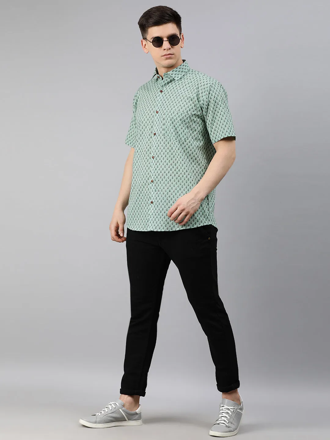 Sea Green  Cotton Short Sleeves Shirts For Men-Mmh0